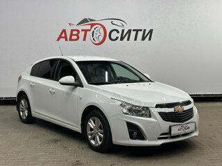 2013 Chevrolet Cruze I Рестайлинг, белый, 799000 рублей, вид 3