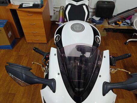 2009 Honda CBR 1000 RR/RA Fireblade, белый, 750000 рублей, вид 2