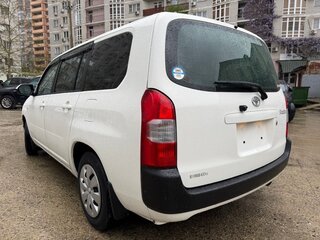2023 Toyota Probox I Рестайлинг, белый, 1450000 рублей, вид 4