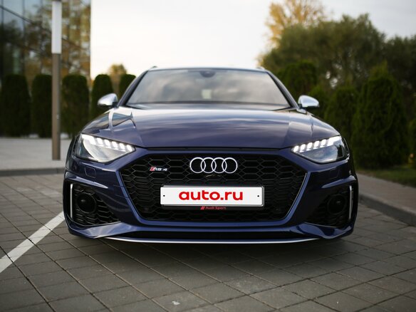 2020 Audi RS 4 IV (B9) Рестайлинг, синий, 5999999 рублей - вид 12