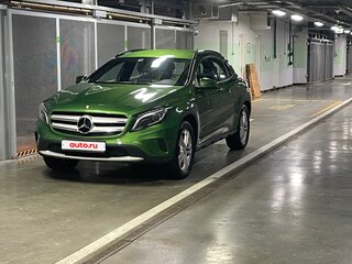 2015 Mercedes-Benz GLA 200 I (X156), зелёный, 1590000 рублей, вид 1
