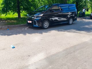 2015 Toyota Vellfire II, пурпурный, 2500000 рублей, вид 5