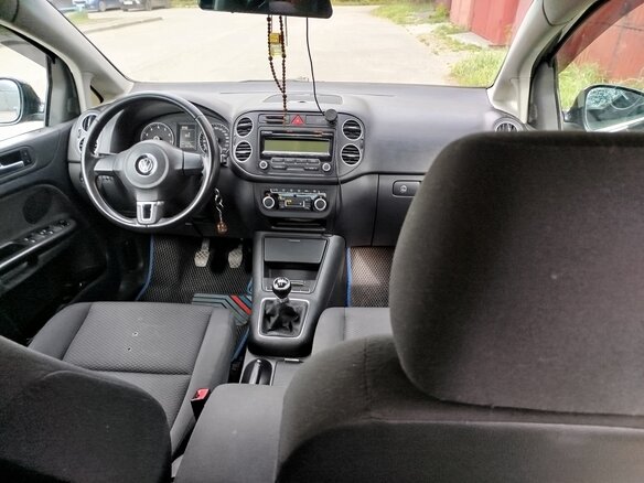 2011 Volkswagen Golf Plus II, чёрный, 800000 рублей - вид 5