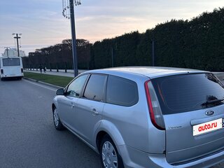 2010 Ford Focus II Рестайлинг, серый, 555000 рублей, вид 3