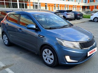 2013 Kia Rio 4-speed III, голубой, 1180000 рублей, вид 5