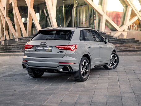 2026 Audi Q3 35 TFSI II (F3), серый, 3850000 рублей, вид 3