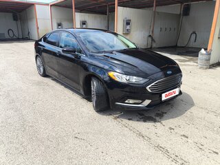 2017 Ford Fusion (North America) II Рестайлинг, чёрный, 1650000 рублей, вид 4