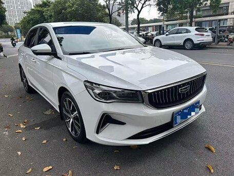 2022 Geely Emgrand II, белый, 1270000 рублей, вид 3