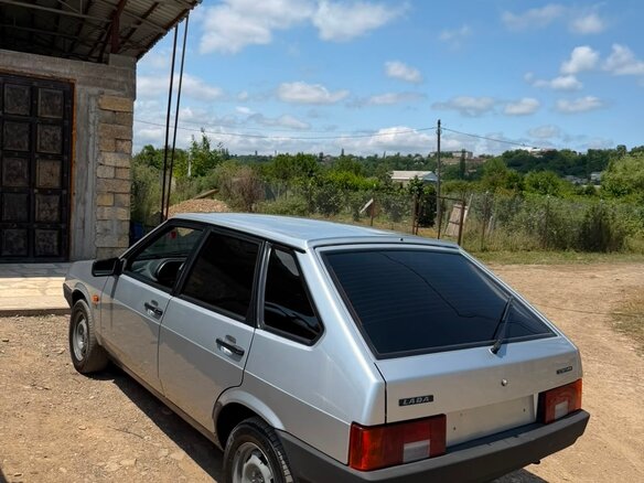 2003 Lada (ВАЗ) 21093i, серебристый, 420000 рублей - вид 5