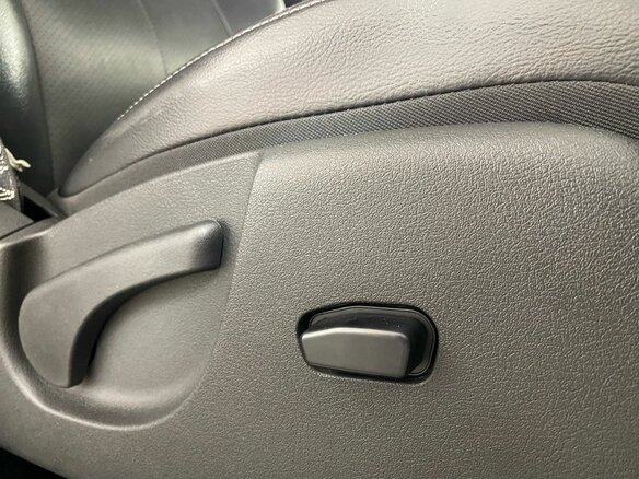 2011 Jeep Cherokee IV (KK), серый, 1279900 рублей - вид 16
