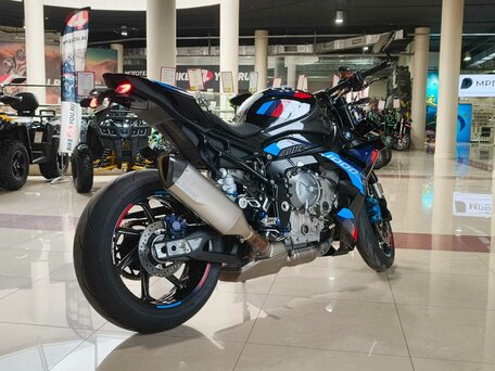 2023 BMW M 1000 R, чёрный, 2230000 рублей, вид 4