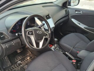 2011 Hyundai Solaris I, чёрный, 750000 рублей, вид 4