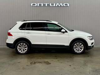 2019 Volkswagen Tiguan II, белый, 2097000 рублей, вид 4