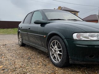 1999 Opel Vectra B Рестайлинг, зелёный, 280000 рублей, вид 3