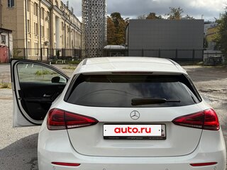 2018 Mercedes-Benz A-Класс 200 IV (W177), белый, 1950000 рублей, вид 4