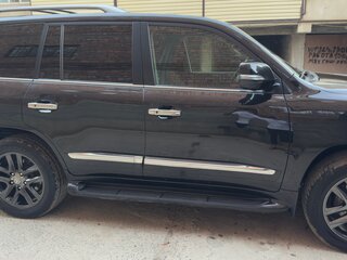 2012 Lexus LX 570 III Рестайлинг, чёрный, 3600000 рублей, вид 5