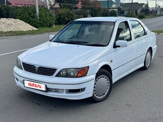1998 Toyota Vista V (V50), белый, 320000 рублей, вид 1