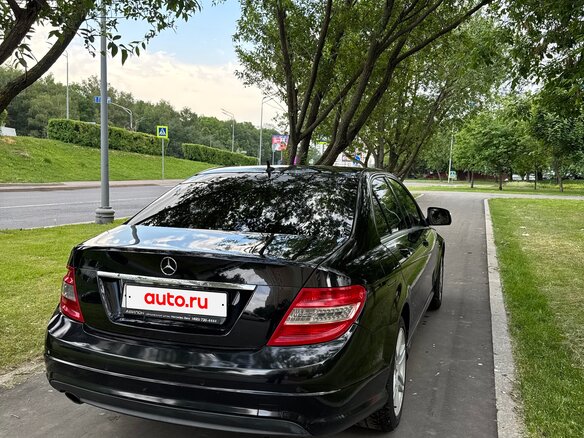 2008 Mercedes-Benz C-Класс 200 III (W204), чёрный, 950000 рублей - вид 3