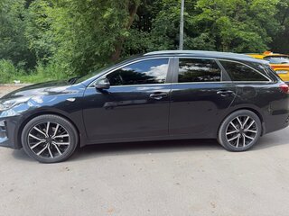 2019 Kia Ceed III, чёрный, 1350000 рублей, вид 2
