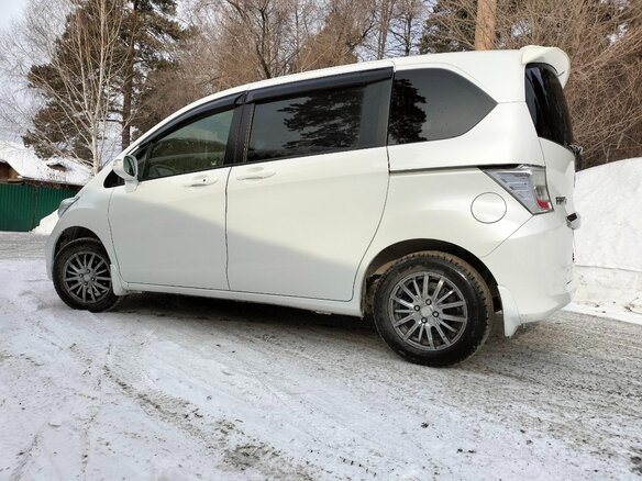 2014 Honda Freed I Рестайлинг 2, белый, 1350000 рублей - вид 19