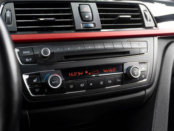 2012 BMW 3 серии 328i VI (F3x), белый, 1939000 рублей - вид 17