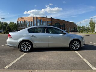 2013 Volkswagen Passat B7, серебристый, 1460000 рублей, вид 4