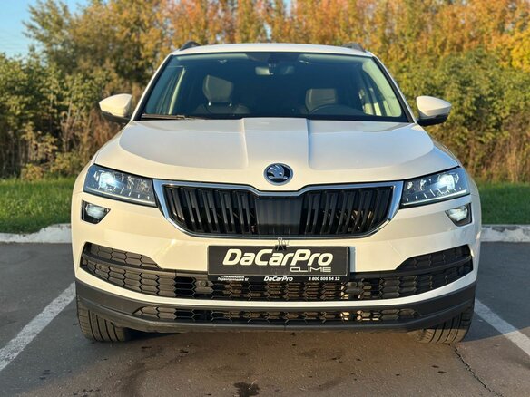2020 Skoda Karoq DSG6 I, белый, 2400000 рублей - вид 1