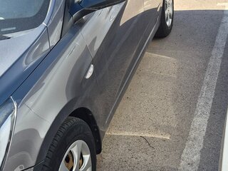 2013 Hyundai Solaris I, серый, 750000 рублей, вид 3