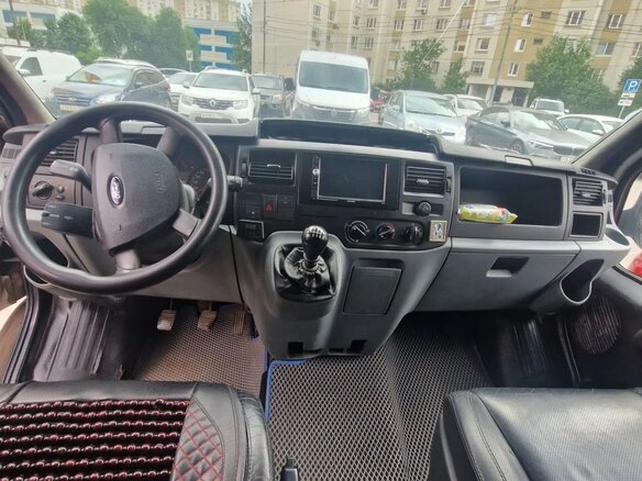 2010 Ford Transit, белый, 500000 рублей - вид 6
