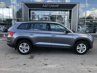 2019 Skoda Kodiaq I, серый, 2647000 рублей, вид 4