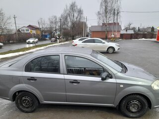 2009 Chevrolet Aveo I Рестайлинг, серый, 290000 рублей, вид 3