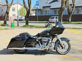 2022 Harley-Davidson Road Glide, чёрный, 1750000 рублей, вид 3