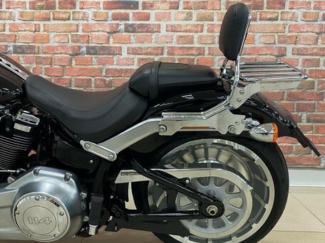 2020 Harley-Davidson Fat Boy, чёрный, 2200000 рублей, вид 5