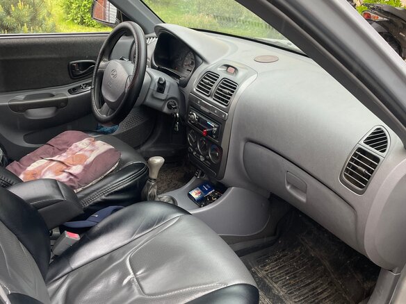 2008 Hyundai Accent ТагАЗ II, серебристый, 450000 рублей - вид 10