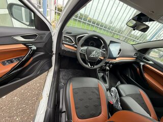 2025 Lada (ВАЗ) Vesta SW Cross I Рестайлинг (NG), белый, 1900000 рублей, вид 5