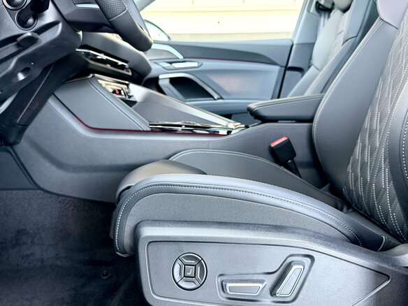 2026 Audi Q5 L III (GU), белый - вид 20