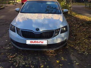 2019 Skoda Octavia III (A7) Рестайлинг, белый, 830000 рублей, вид 1