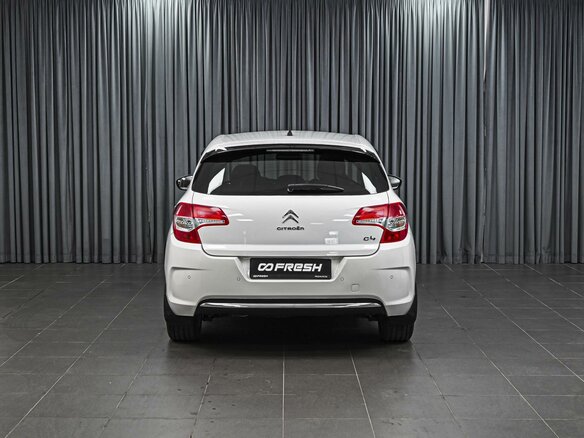 2012 Citroen C4 II, белый, 970000 рублей - вид 3