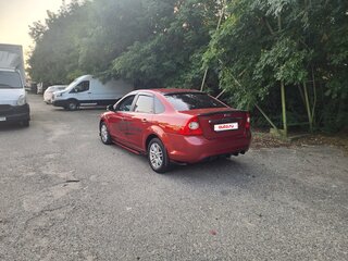2008 Ford Focus II Рестайлинг, красный, 650000 рублей, вид 4