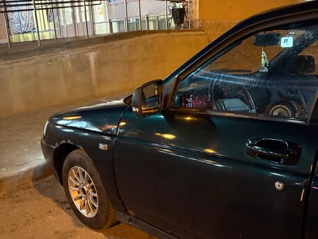 2003 Lada (ВАЗ) 2110, зелёный, 145000 рублей, вид 4