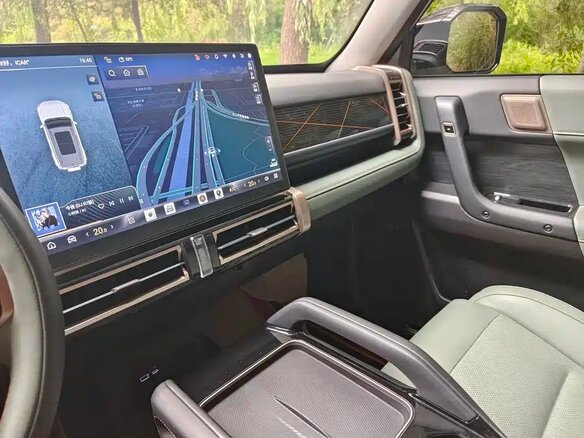 2024 iCar 03 50.63 kWh, белый, 3200000 рублей - вид 26