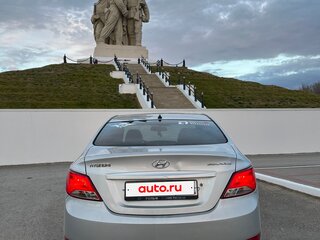 2014 Hyundai Solaris I Рестайлинг, серебристый, 590000 рублей, вид 5