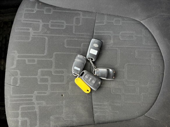 2013 Kia Rio 5-speed III, серый - вид 16
