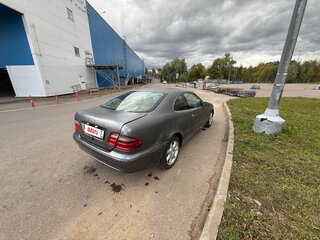 2000 Mercedes-Benz CLK-Класс 200 I (W208) Рестайлинг, фиолетовый, 205000 рублей, вид 4
