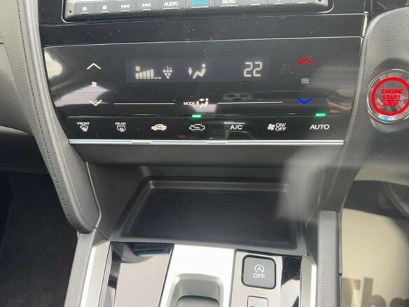 2022 Honda Shuttle II Рестайлинг, белый, 1118000 рублей - вид 8