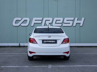 2016 Hyundai Solaris I Рестайлинг, белый, 1099000 рублей, вид 4