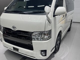 2019 Toyota HiAce H200 Рестайлинг, белый, 4200000 рублей, вид 1
