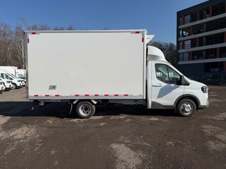 2025 Ford Transit, белый, 7883000 рублей, вид 4