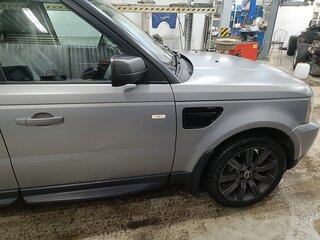 2009 Land Rover Range Rover Sport I, серебристый, 1100000 рублей, вид 4