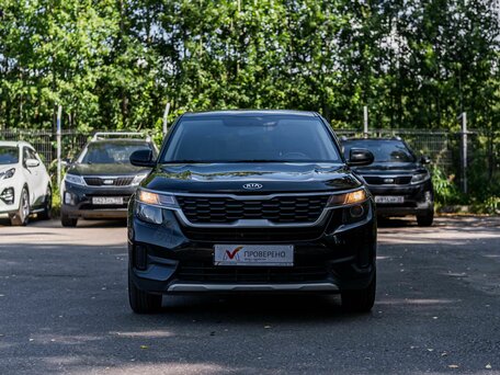 2020 Kia Seltos I, чёрный, 1828000 рублей, вид 3